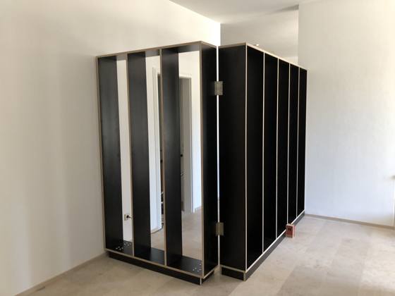 Raumtrenner-Regal Agenturbüro – Bild 18