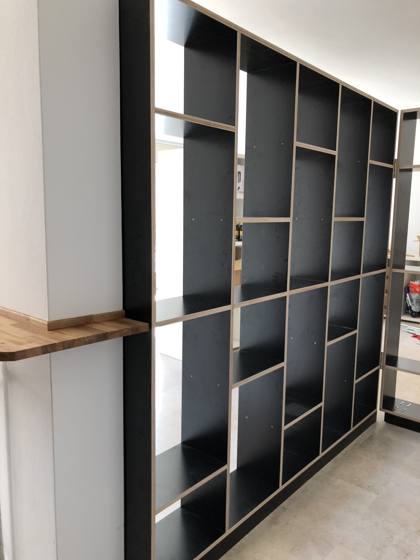 Raumtrenner-Regal Agenturbüro – Bild 37