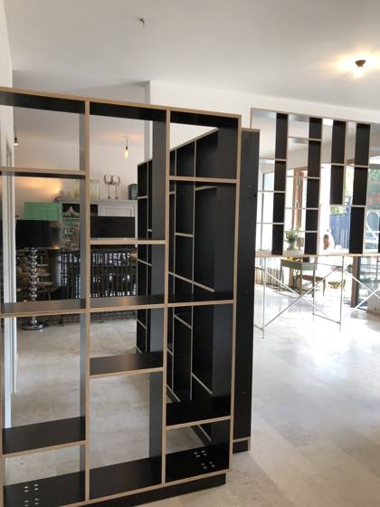 Raumtrenner-Regal Agenturbüro – Bild 52