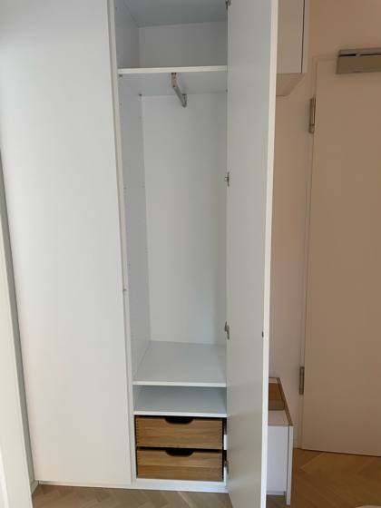 Flurschrank mit Sitzgelegenheit – Bild 26